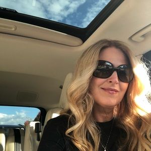 Meet your Posher, Marie